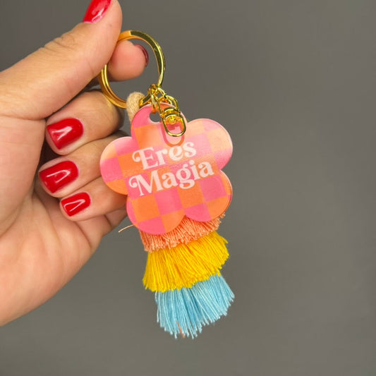 Eres Magia Keychain