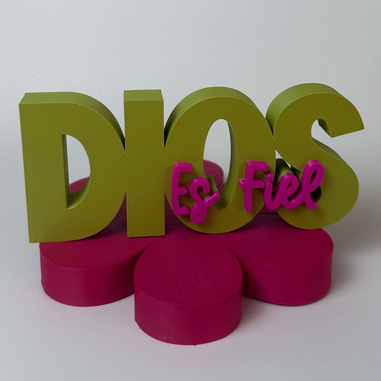 Letrero Decorativo 3D "Dios es fiel" —